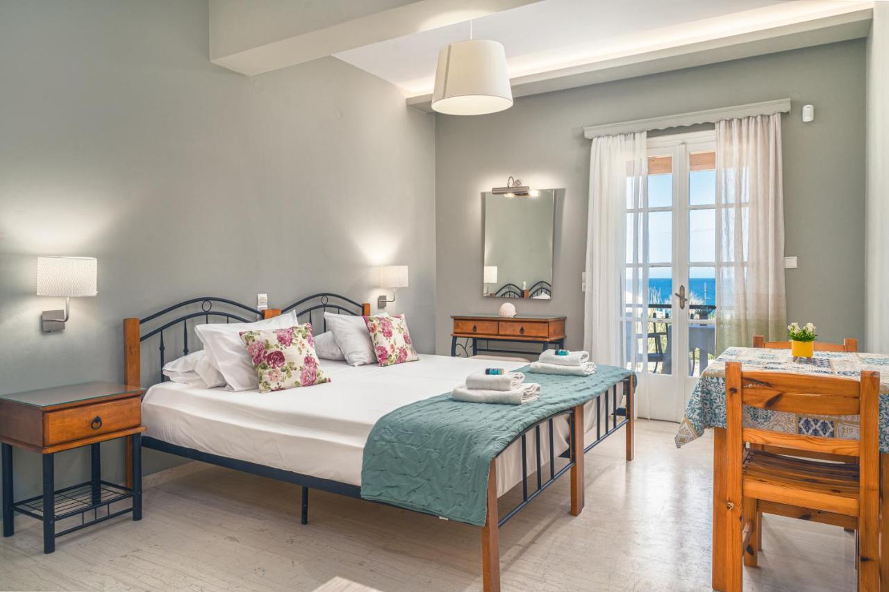 Porto Giardino Apartments Kypseli Екстер'єр фото