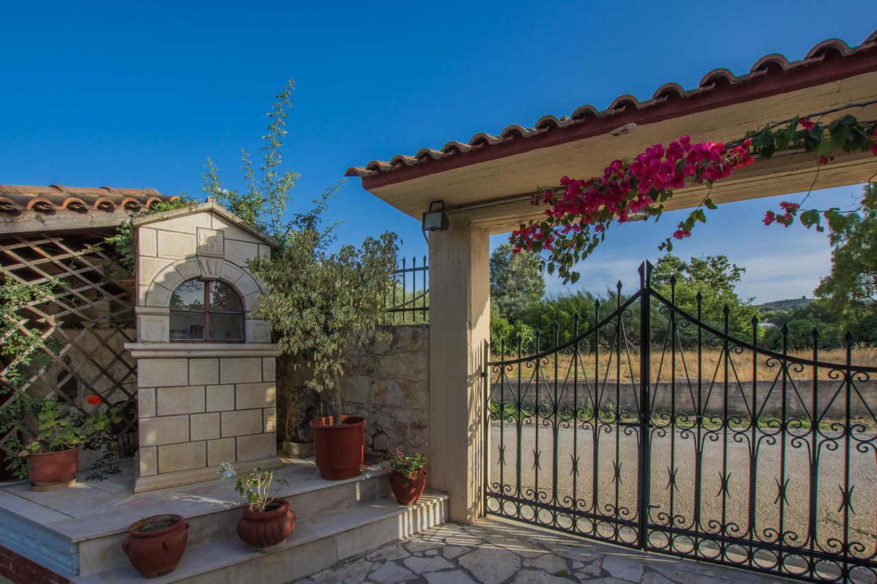 Porto Giardino Apartments Kypseli Екстер'єр фото